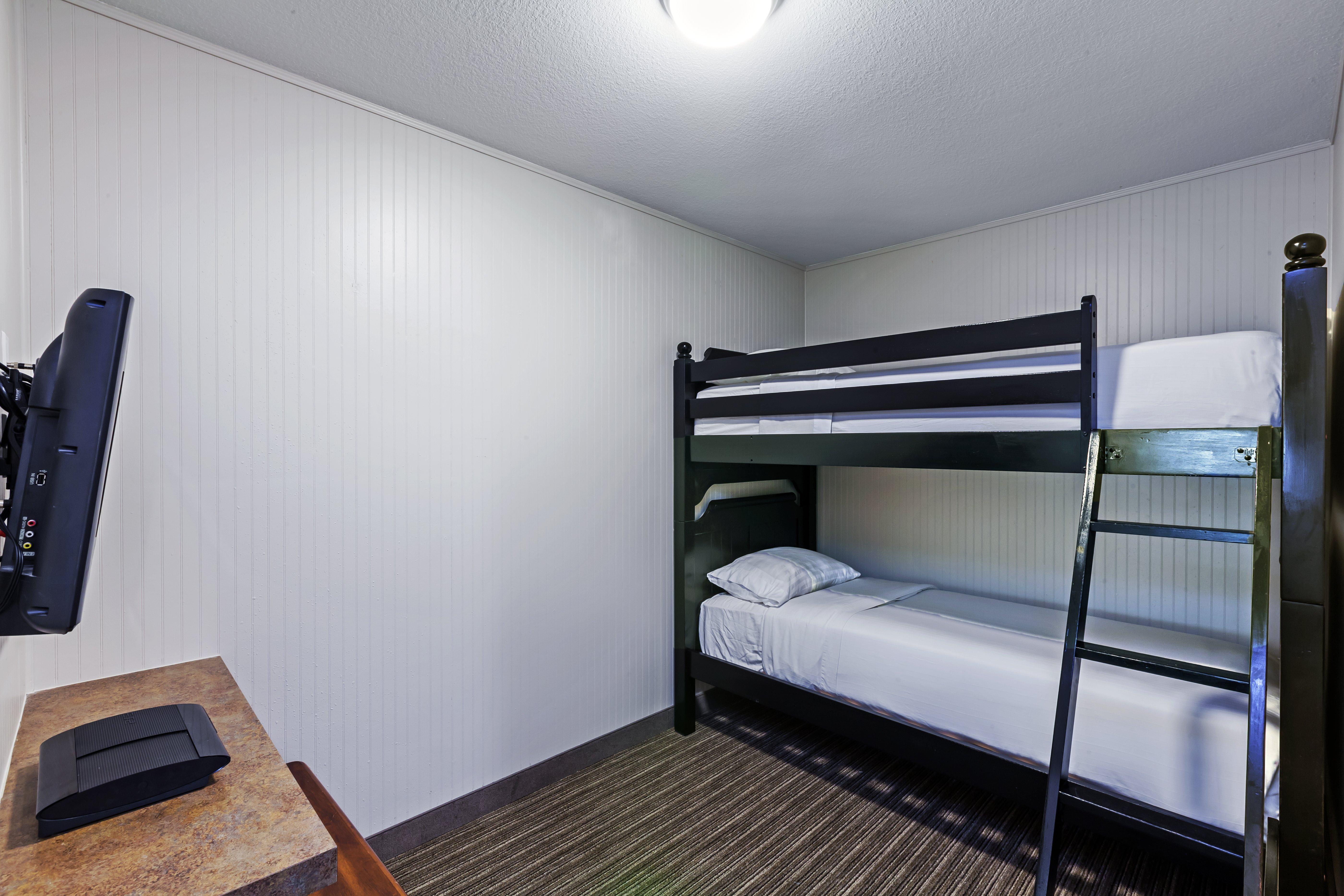 Holiday Inn Express & Suites Tulsa S Broken Arrow Hwy 51 By Ihg Exterior photo